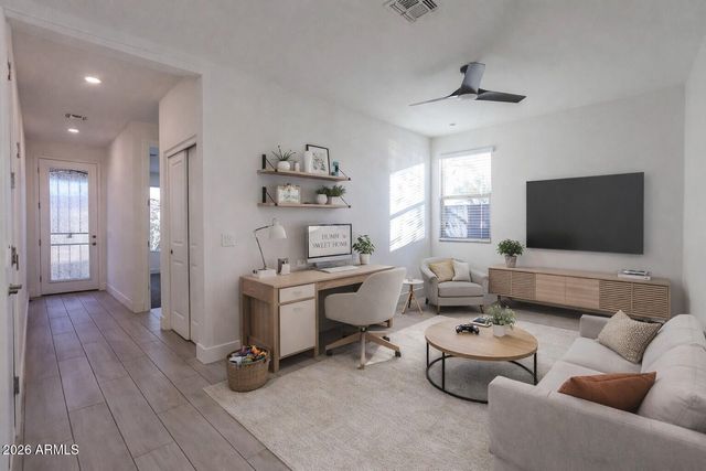 11663 W LUXTON Lane, Avondale, AZ 85323