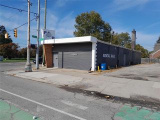 13001 WARREN Avenue, Detroit, MI 48215