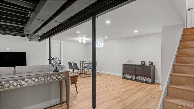 124 Dartwood Drive, Cheektowaga, NY 14227