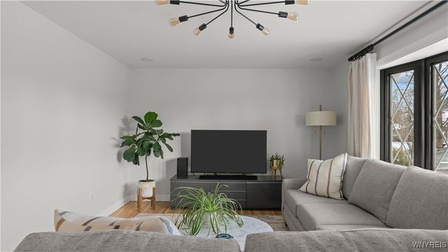 124 Dartwood Drive, Cheektowaga, NY 14227