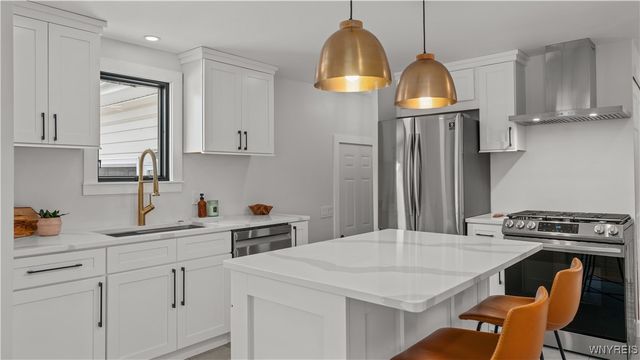 124 Dartwood Drive, Cheektowaga, NY 14227