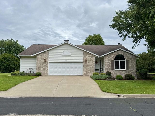 1107 Yahn Avenue, Boscobel, WI 53805