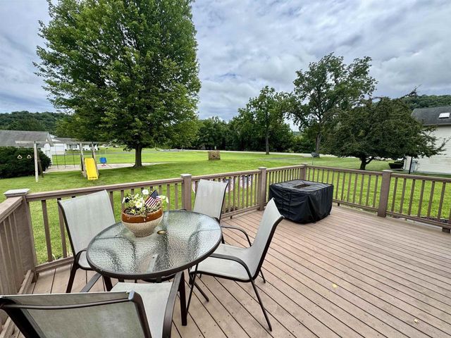 1107 Yahn Avenue, Boscobel, WI 53805