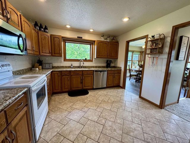 1107 Yahn Avenue, Boscobel, WI 53805