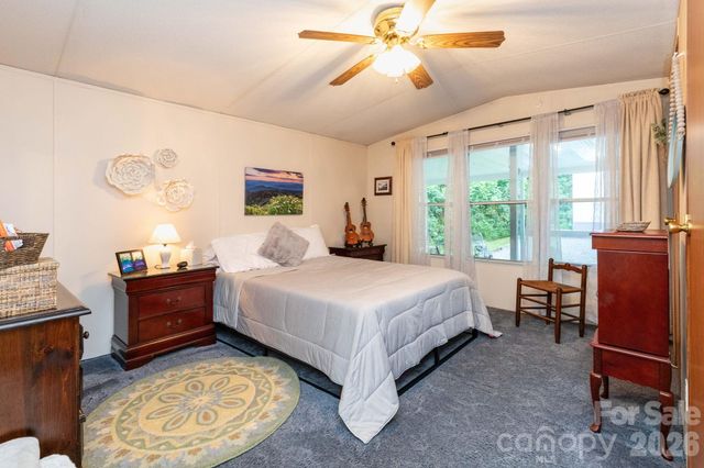 48 Melissa Lane, Leicester, NC 28748