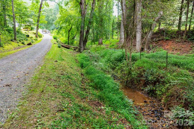 48 Melissa Lane, Leicester, NC 28748