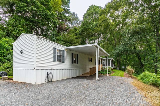 48 Melissa Lane, Leicester, NC 28748