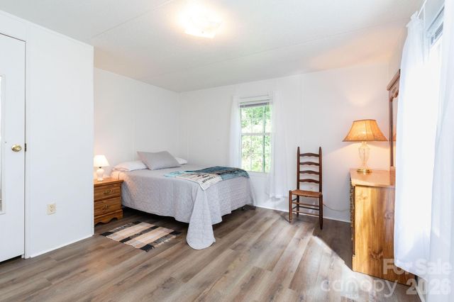 48 Melissa Lane, Leicester, NC 28748
