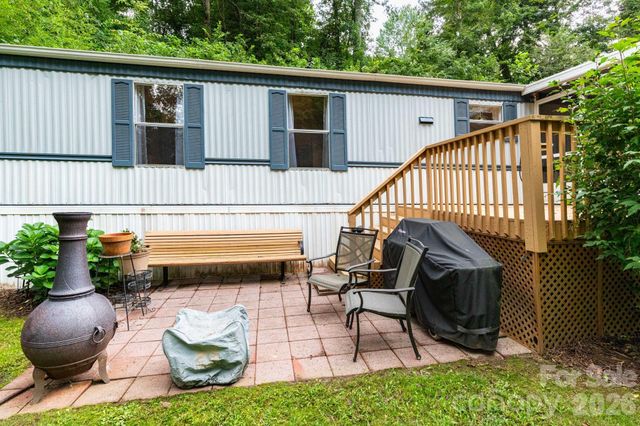 48 Melissa Lane, Leicester, NC 28748