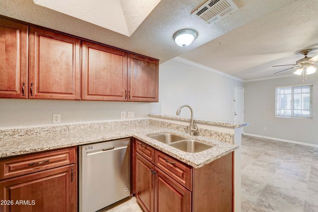 1720 E THUNDERBIRD Road 1014, Phoenix, AZ 85022