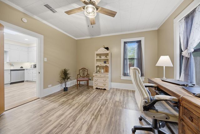 1501 S Austin Street, Brenham, TX 77833