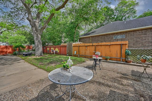 1501 S Austin Street, Brenham, TX 77833