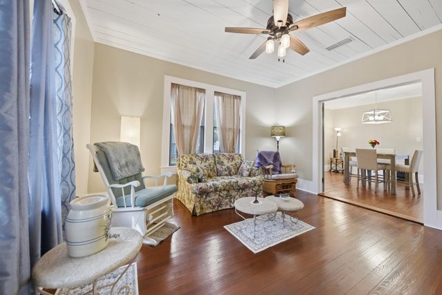 1501 S Austin Street, Brenham, TX 77833