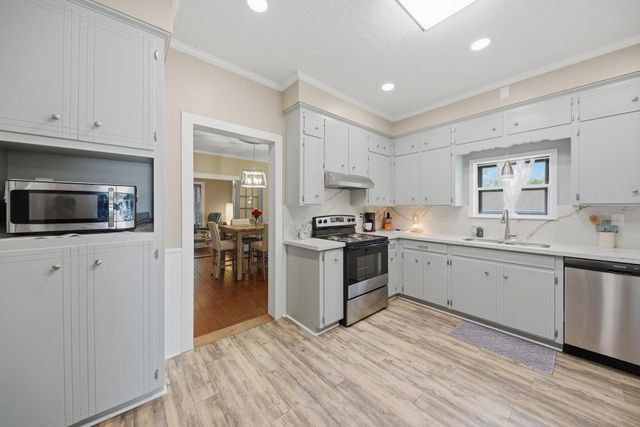 1501 S Austin Street, Brenham, TX 77833