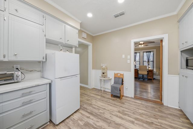 1501 S Austin Street, Brenham, TX 77833