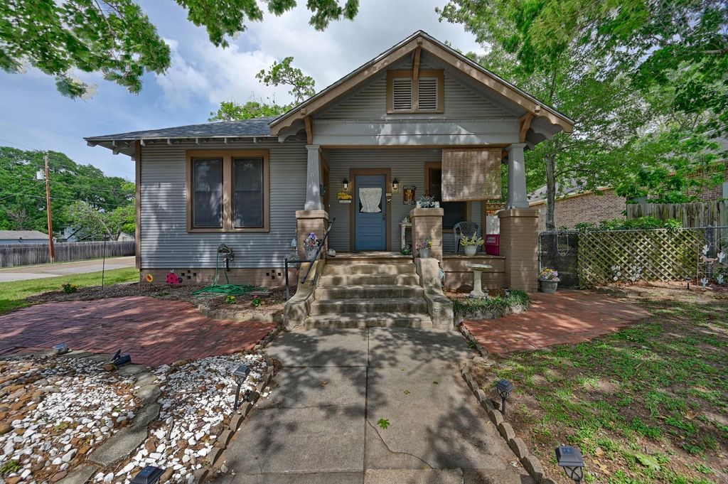 1501 S Austin Street, Brenham, TX 77833