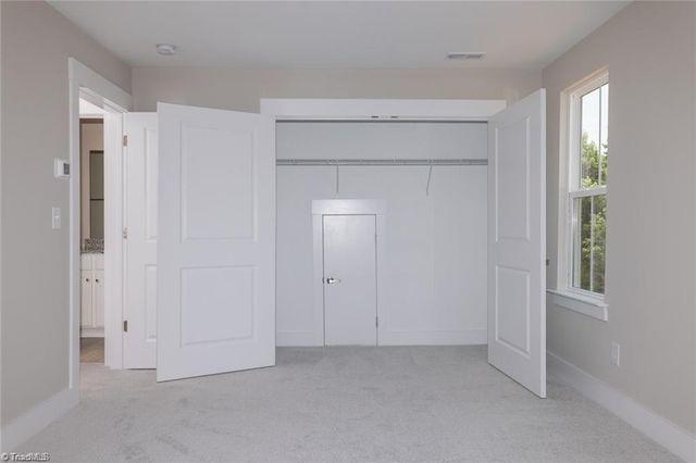 1737 OLD FIELDS Boulevard, Haw River, NC 27258