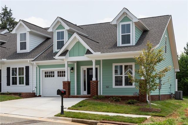 1737 OLD FIELDS Boulevard, Haw River, NC 27258
