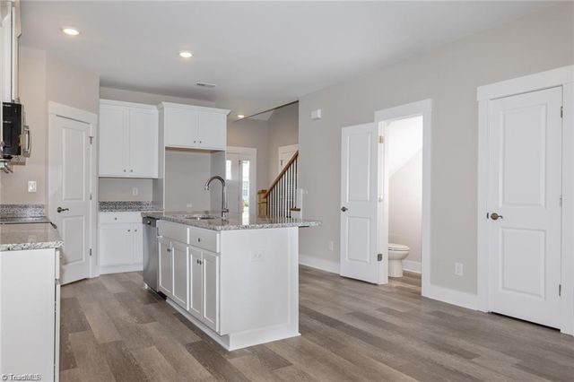 1737 OLD FIELDS Boulevard, Haw River, NC 27258