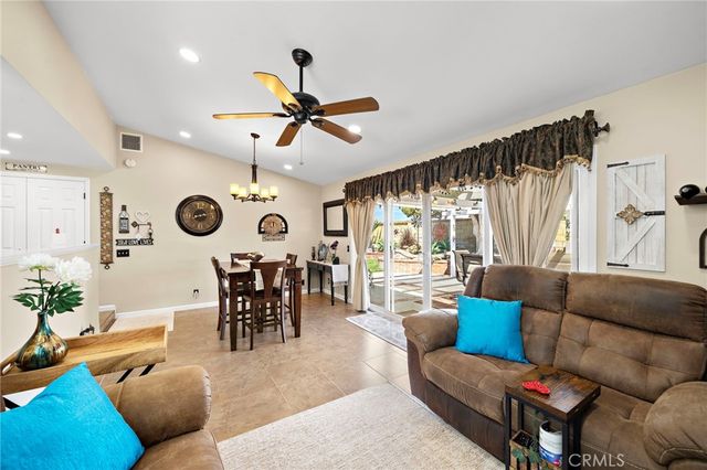 20712 Spindrift Lane, Huntington Beach, CA 92646