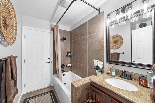 20712 Spindrift Lane, Huntington Beach, CA 92646
