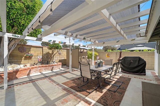 20712 Spindrift Lane, Huntington Beach, CA 92646