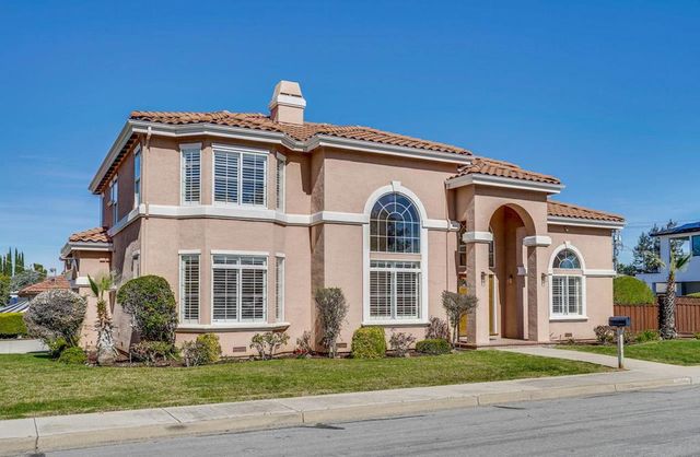 21031 Hazelbrook Drive, Cupertino, CA 95014