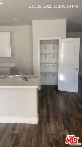 9200 Evelyn Avenue, California City, CA 93505