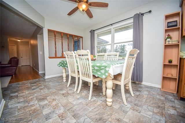 4095 E Smith Road, Medina, OH 44256