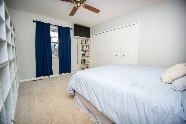 4095 E Smith Road, Medina, OH 44256