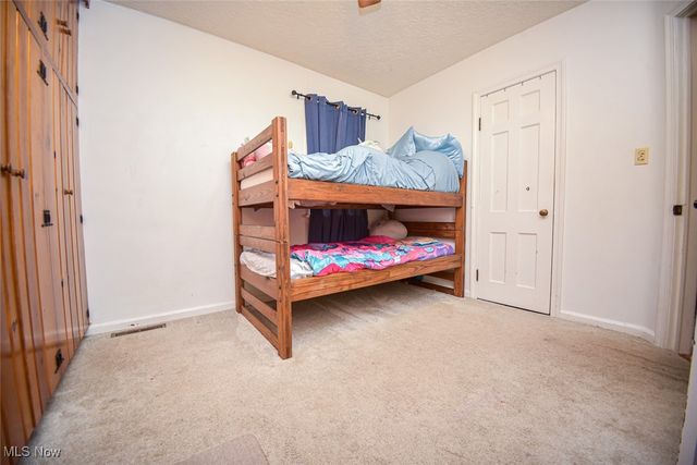 4095 E Smith Road, Medina, OH 44256