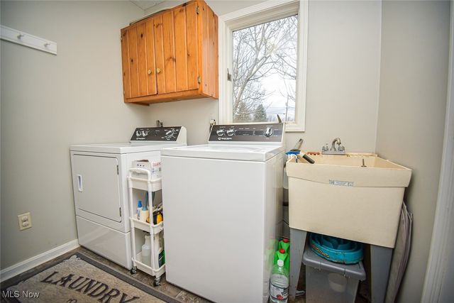 4095 E Smith Road, Medina, OH 44256