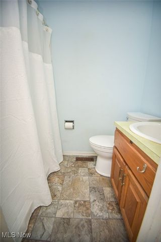 4095 E Smith Road, Medina, OH 44256