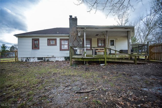 4095 E Smith Road, Medina, OH 44256