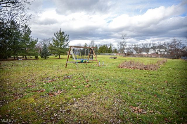 4095 E Smith Road, Medina, OH 44256