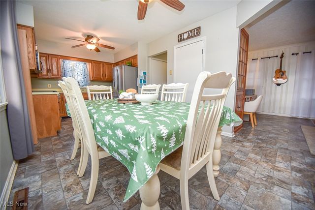 4095 E Smith Road, Medina, OH 44256