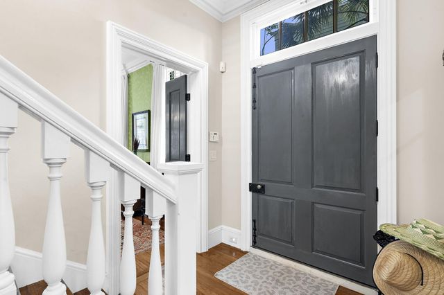 127 Ionsborough Street, Mount Pleasant, SC 29464