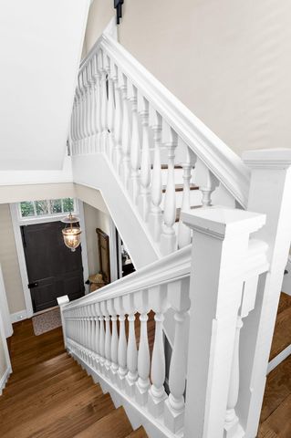 127 Ionsborough Street, Mount Pleasant, SC 29464