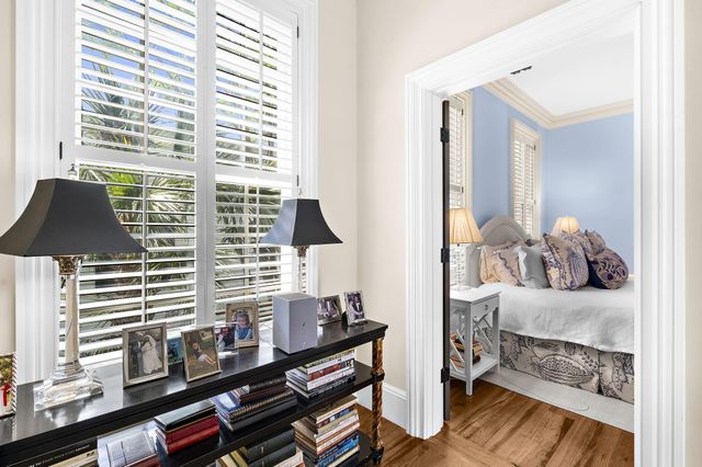 127 Ionsborough Street, Mount Pleasant, SC 29464