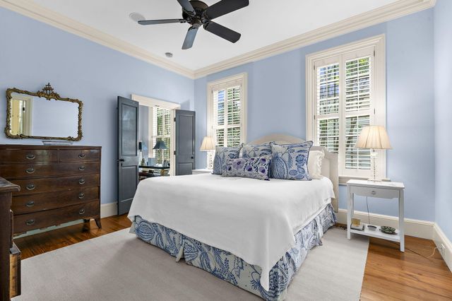 127 Ionsborough Street, Mount Pleasant, SC 29464