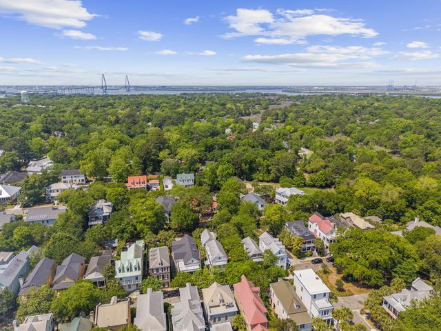 127 Ionsborough Street, Mount Pleasant, SC 29464