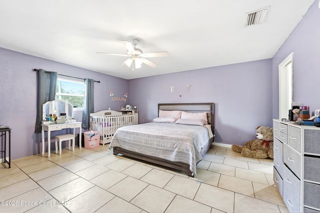 830 Garvey Road SW, Palm Bay, FL 32908