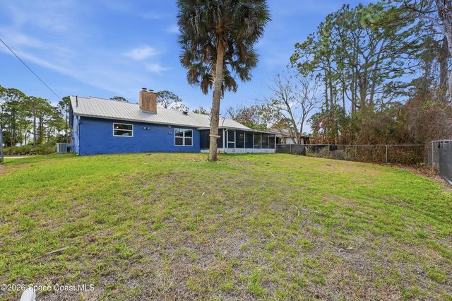 830 Garvey Road SW, Palm Bay, FL 32908