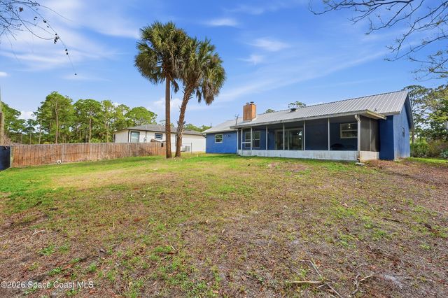 830 Garvey Road SW, Palm Bay, FL 32908