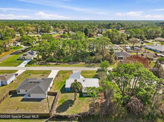 830 Garvey Road SW, Palm Bay, FL 32908