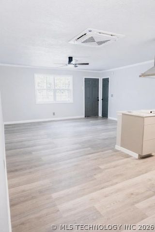 34901 S 590 Road, Grove, OK 74346