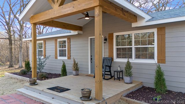 34901 S 590 Road, Grove, OK 74346