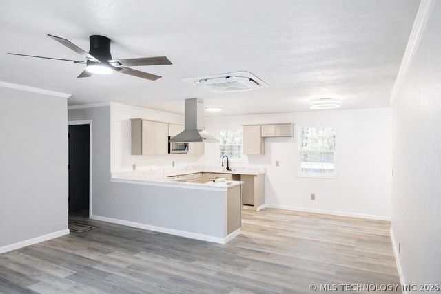 34901 S 590 Road, Grove, OK 74346