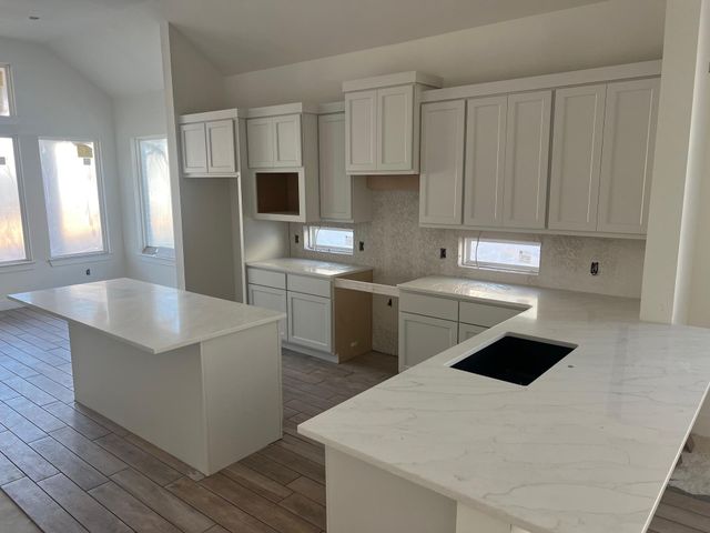 13310 Valley Orchard, Tomball, TX 77375