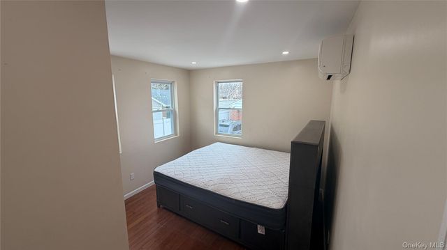 14435 224th Street First Floor, Rosedale, NY 11413